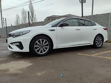 салон машины: Kia K5: 2019 г., 2 л, Автомат, Бензин, Седан — 6