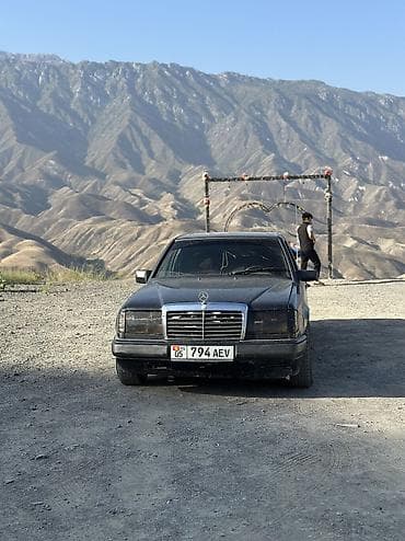 мерседес 123: Mercedes-Benz W124: 1990 г., 2.3 л, Механика, Бензин, Седан — 9