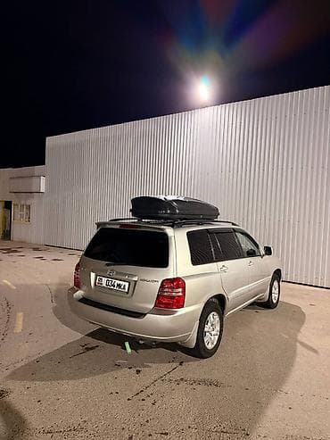 Toyota Highlander: 2003 г., 3 л, Автомат, Газ, Внедорожник — 3