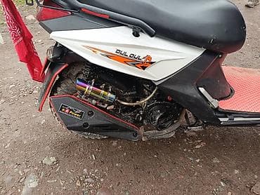 скутен: Тип скутера 150 куб. см, Бензин, Б/у — 5