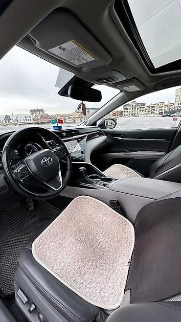 Продажа авто: Toyota Camry: 2020 г., 2.5 л, Автомат, Гибрид, Седан — 6