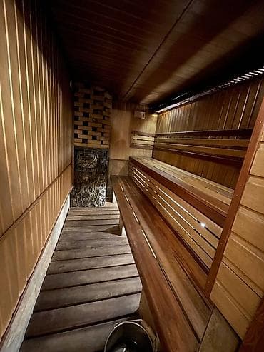 куда: Действующий, 53000 м² — 10