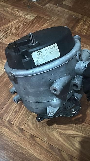 Генератор Mercedes-Benz 2003 г., Б/у, Оригинал, Германия