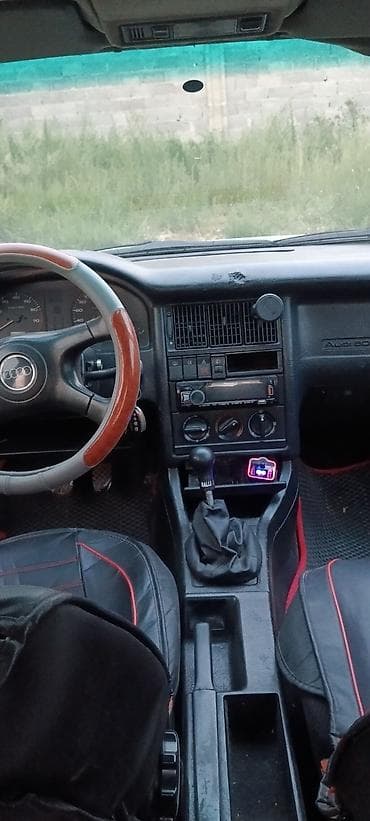 bwv e34: Audi 80: 1993 г., 2 л, Механика, Бензин, Седан — 2