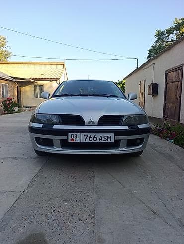 Mitsubishi Carisma: 2003 г., 1.6 л, Механика, Бензин, Седан