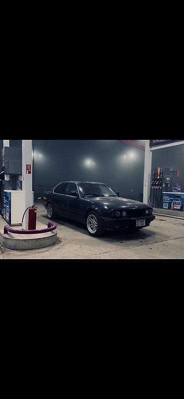 BMW 520: 1991 г., 2.5 л, Ручные, Бензин, Седан