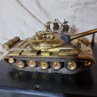 Музыкальные инструменты: (МАДЕЛЬ) 1×72. (Т-62А) т-34. Антиквариат . Раритет . Металлический — 4