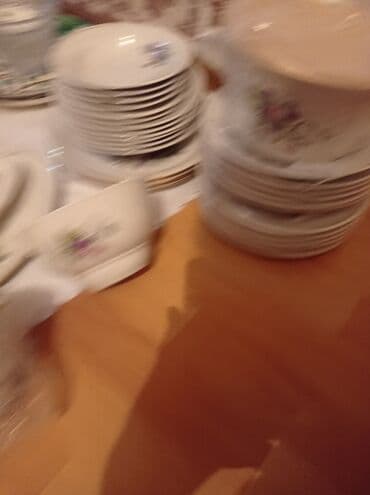 купить столик для кормления: Сервиз столовый . СССР. 60 предметов. Новый в упаковке. На 12 — 8