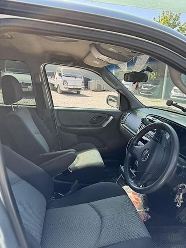 Mazda Tribute: 2004 г., 2.3 л, Автомат, Бензин, Кроссовер — 6