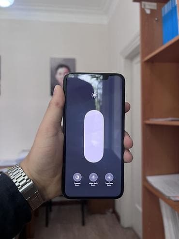 redmi 3: IPhone 11 Pro Max, Б/у, 256 ГБ, Черный, Защитное стекло, 93 % — 4