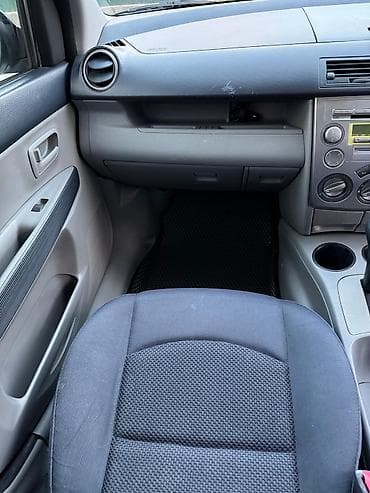 Mazda: Mazda Demio: 2003 г., 1.3 л, Автомат, Бензин, Хэтчбэк — 8
