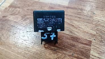 Toyota реле поворотов, Тойота реле поворотов. Номер реле 8 1 9 8 0 -