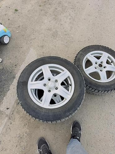 Колеса в сборе 195 / 55 / R 15, Зима, Новый, Комплект, Легковые, Литые, отверстий - 5 at lalafo.kg Колеса в сборе 195 / 55 / R 15, Зима, Новый, Комплект, Легковые, Литые, отверстий - 5