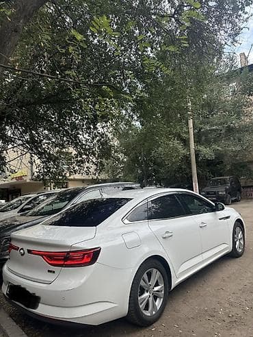 m5 cs: Срочно продаю Самсунг см6 в идеальном состоянии✅, мотор коробка в — 4