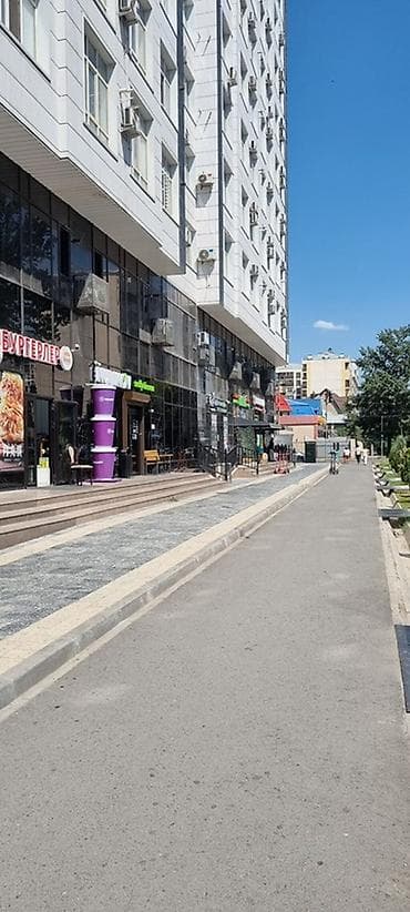 live bar: Сдается отличное помещение 45м2 !!! На 1 ом этаже - первая линия по ул — 4