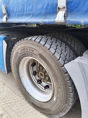 митсубиси фуссо: Тягач, Mercedes-Benz — 1