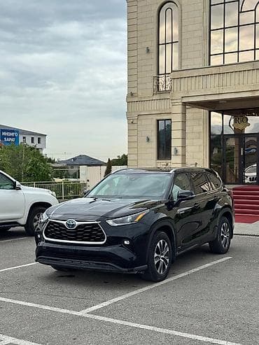тайета виш: Toyota Highlander: 2021 г., 2.5 л, Автомат, Гибрид — 2