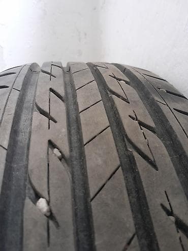 2 штуки летние шины 215/60 R16 - Маркировка: 215/60 R16 Обе за 4000 — 1