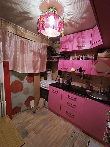 голоден строй: 1 комната, 28 м², Хрущевка, 1 этаж, Старый ремонт — 3