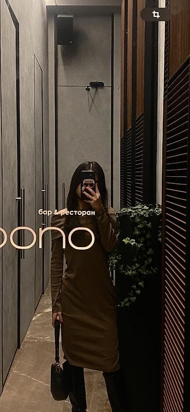 second hend: Продаю трикотажное платье с открытыми плечами,в красивом шоколадном — 1