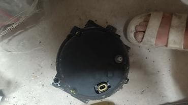 lend rover: Генератор Универсальный Б/у — 1