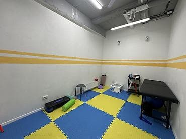 центральный: Массажный кабинет, 120 м², 6 комнат, Без оборудования,Отдельный вход — 9