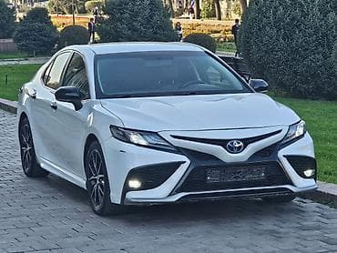 camry 55 гибрид: Toyota Camry: 2018 г., 2.5 л, Автомат, Гибрид, Седан — 1