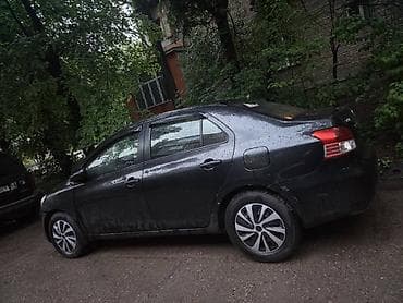 yaris: Toyota Yaris: 2008 г., 1.5 л, Автомат, Бензин, Седан — 3