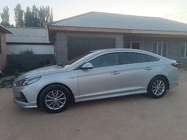 Продажа авто: Hyundai Sonata: 2019 г., Автомат, Седан — 3