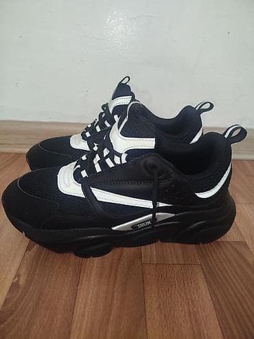 кроссовки диор: Мужские кроссовки, 41, Dior, Новый, цвет - Черный, Платная доставка — 3