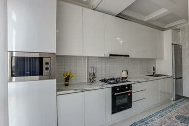 сдается квартира район кара жыгач: 3 комнаты, Душевая кабина, Постельное белье, Кондиционер — 6