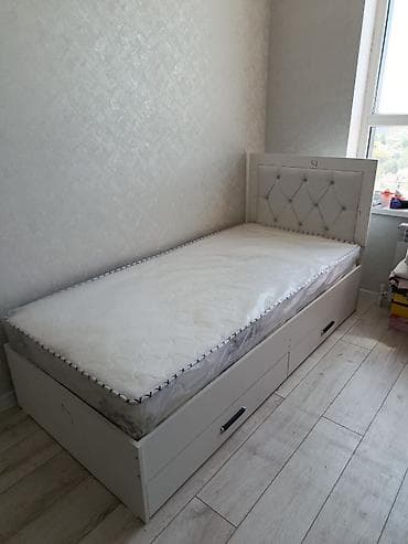 small table: Односпальная кровать, Новый, С мягким изголовьем, длина - 200 см — 7