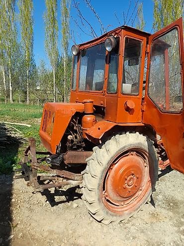 Самодельный сельхозтранспорт на базе колесного трактора - Кабина at lalafo.kg Самодельный сельхозтранспорт на базе колесного трактора - Кабина