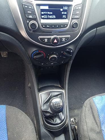 ravon spark: Hyundai Solaris: 2014 г., 1.6 л, Ручные, Бензин, Хэтчбэк — 6