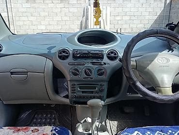 Транспорт: Toyota Vitz: 1999 г., 1.3 л, Автомат, Бензин, Хэтчбэк — 6