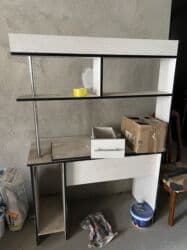 купить бу мебель: Продаю старую мебель О ценах : Диван 3000 сом Стол 800 сом 3еркало — 5