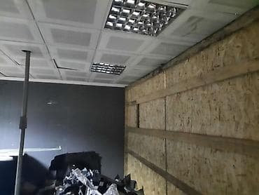 контейнер мини: Продаётся контейнер переделан на магазин. 2 контейнера 40 Тонн — 3