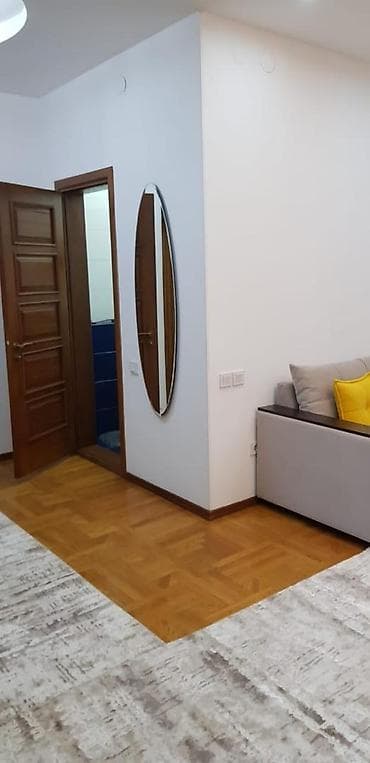osh flat: Сдаю 4х комнатную квартиру, ул. Московская 160/1 перес. Исанова — 6