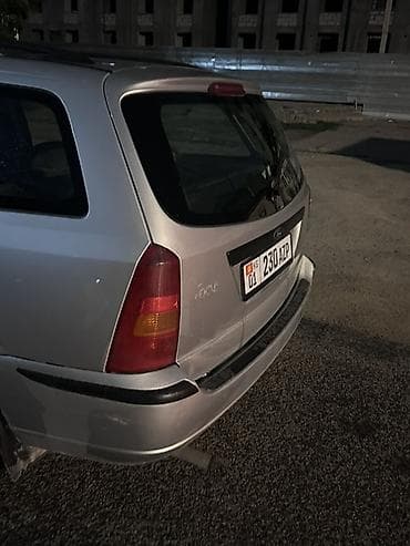 shevrolet suburban: Ford Focus: 2004 г., 1.8 л, Механика, Бензин, Универсал — 4