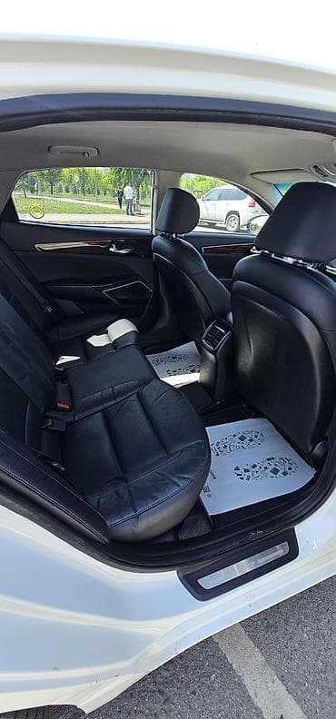 mersedes a: Kia K7: 2017 г., 3 л, Автомат, Бензин, Седан — 10