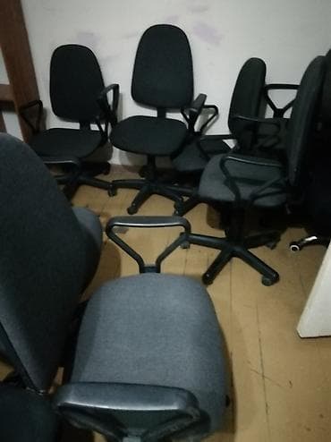 офисные кресла запчасти: Офисное кресло, Б/у, С колесиками, Экокожа — 2