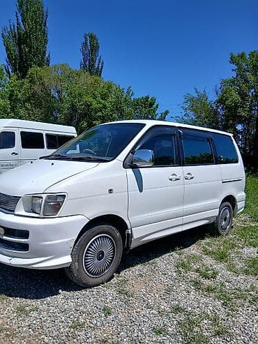 авто генераторы: Toyota Noah: 1998 г., 0.2 л, Автомат, Бензин, Минивэн — 4