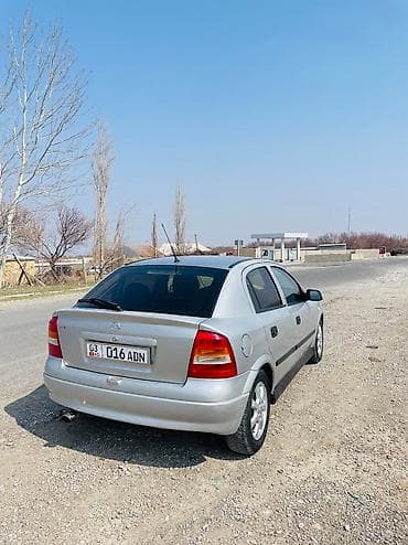 mini kuper: Opel Astra GTC: 1998 г., 1.8 л, Ручные, Бензин, Хэтчбэк — 2