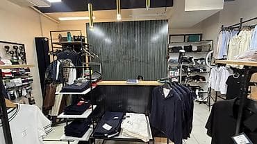 Эркектер кийими: 🔥 ПРОДАЁТСЯ ГОТОВЫЙ МАГАЗИН МУЖСКОЙ ОДЕЖДЫ 📍 Площадь: 40 м² 🏢 — 3