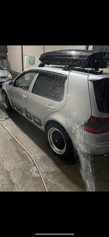 Volkswagen: Volkswagen Golf: 2002 г., 1.8 л, Механика, Бензин, Хэтчбэк — 3