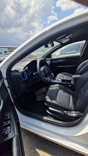 матор голы 3: Kia K3: 2019 г., 1.6 л, Автомат, Гибрид, Седан — 7