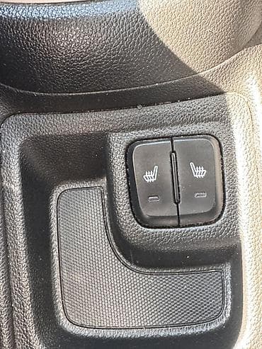 Chevrolet Spark: 2016 г., 1 л, Автомат, Бензин, Хэтчбэк — 10