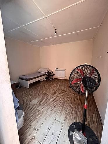 Недвижимость: 12 м², С мебелью — 1