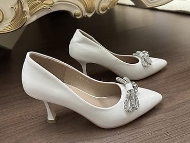 x tep: Привет, девочки 🤍 Решила немного разгрузить гардероб и дать вещам — 1