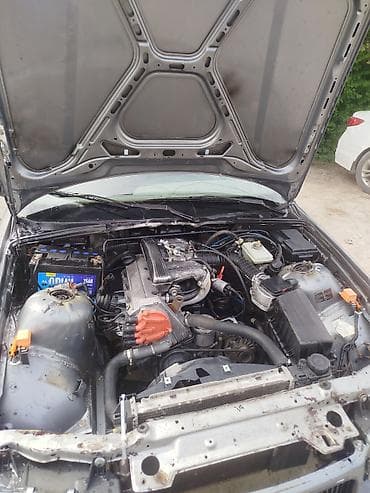 mazda 6 2008: BMW 3 series: 1992 г., 1.8 л, Механика, Бензин, Седан — 8